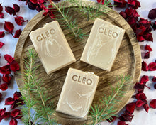 Load image into Gallery viewer, O&#39; Honey